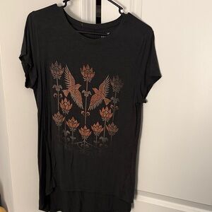 American Eagle Outfitters Black Tee with Orange Graphic